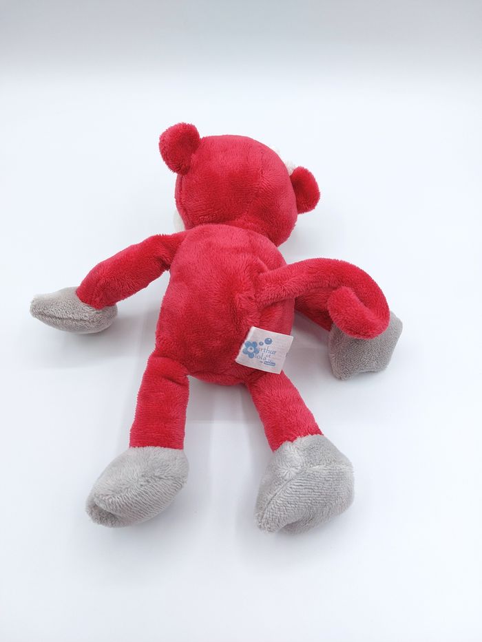 Doudou peluche singe fille rouge blanc pattes grises Arthur et Lola Bébisol - photo numéro 2