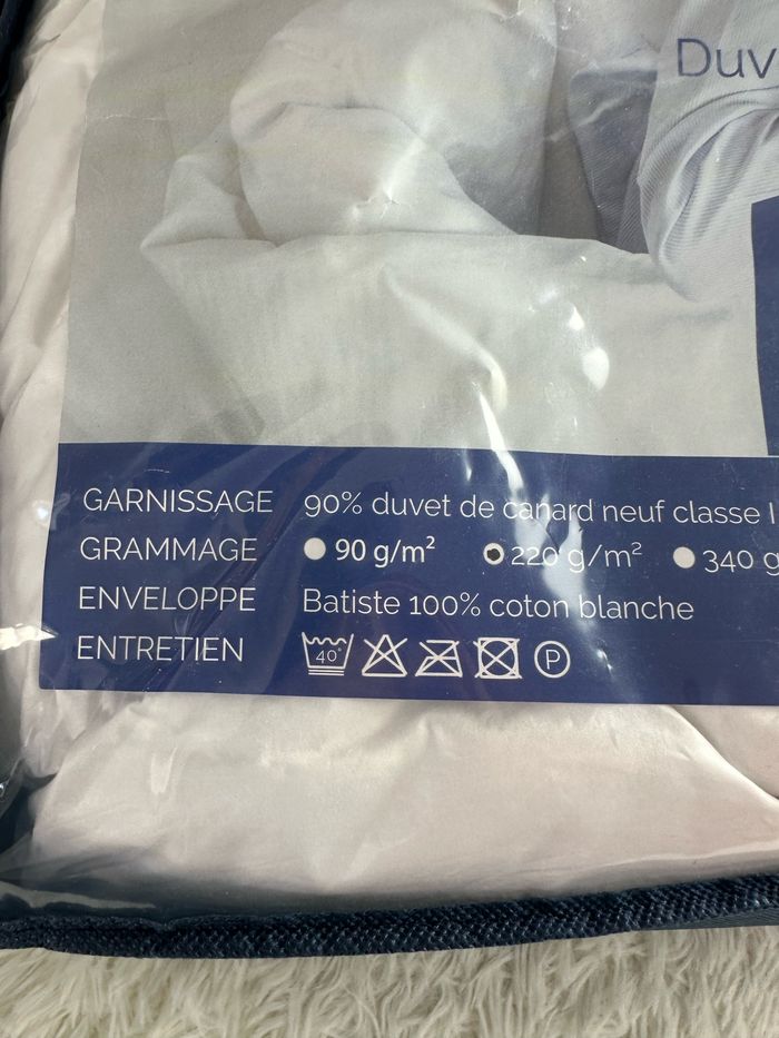 Couette duvet de canard mi-saison islande bio label nature 260x220 cm - photo numéro 3