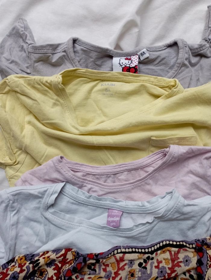 Lot 5 tee shirt manches courtes 8 ans marques diverses - photo numéro 2