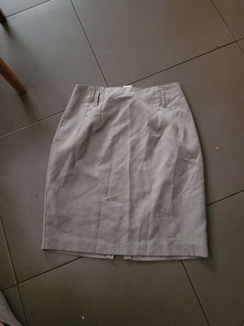 Jupe 52 cm taille 40