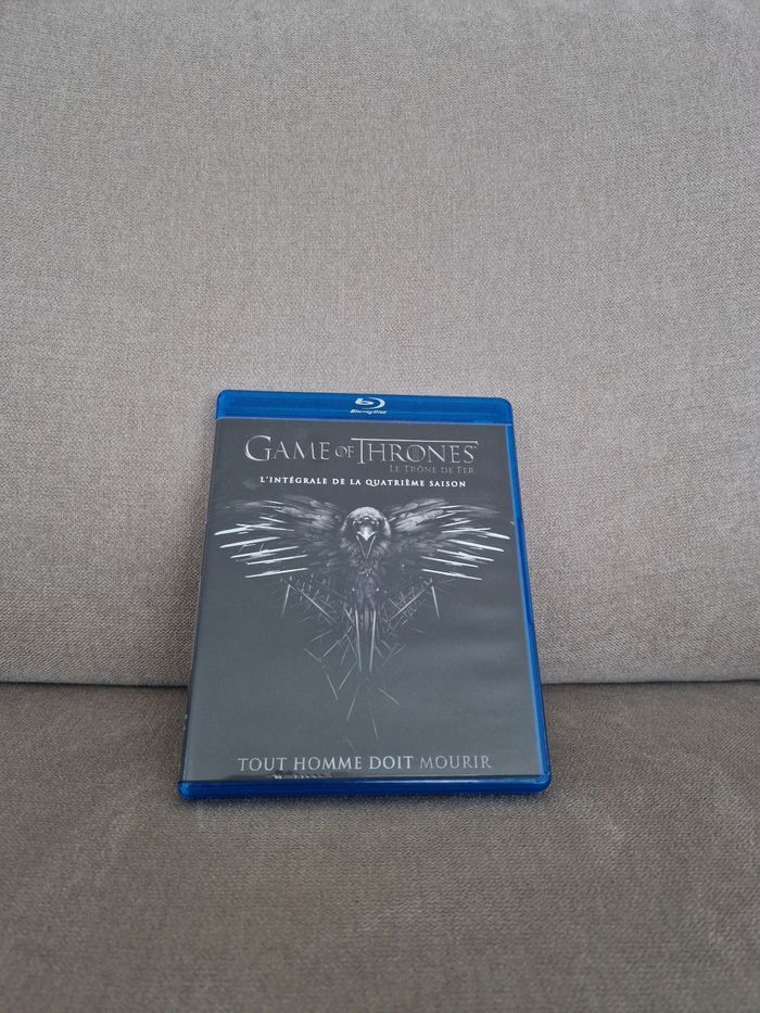 Blu-ray Game of thrones, le trône de fer l'intégral de la 4ème saison - photo numéro 2