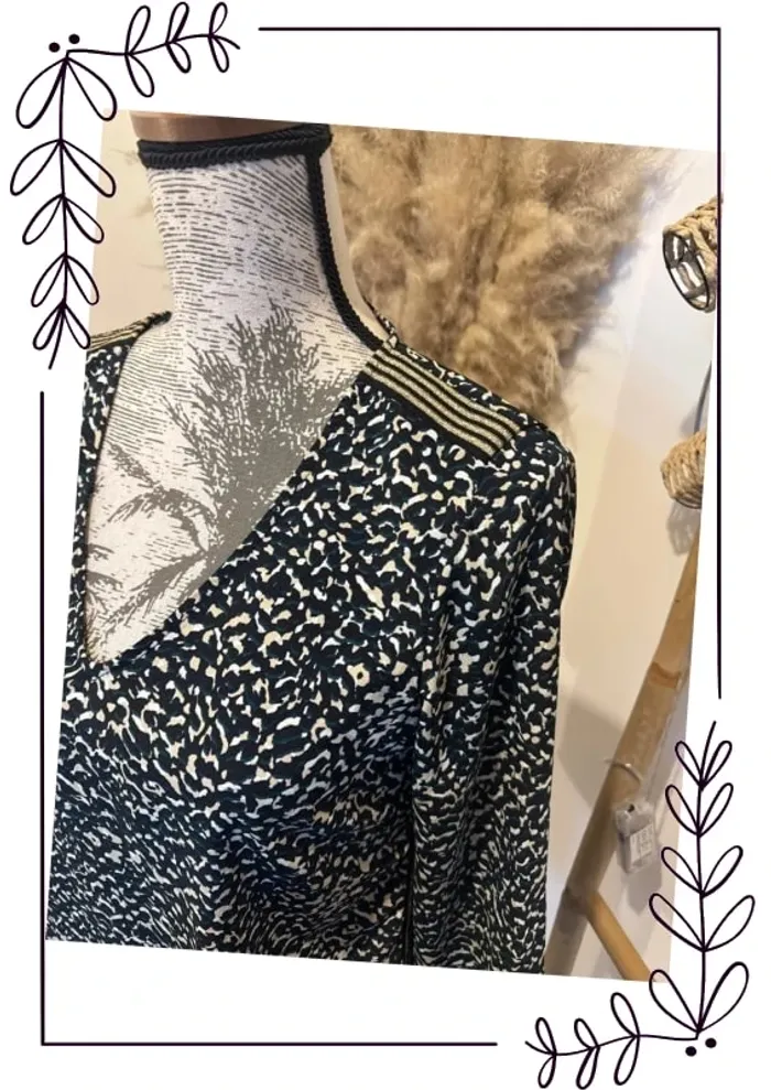 Blouse manches 3/4 fluide - photo numéro 3