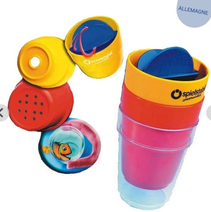 Lot 2 gobelets pour jouer avec l'eau - photo numéro 6