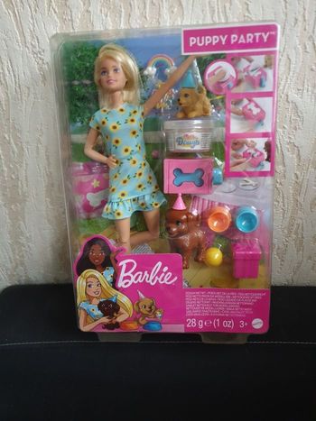 BARBIE ANNIVERSAIRE DES CHIENS MATTEL NEUF