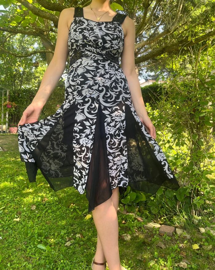 Robe asymétrique vintage bohème champêtre dentelle y2k 2000yer - photo numéro 3