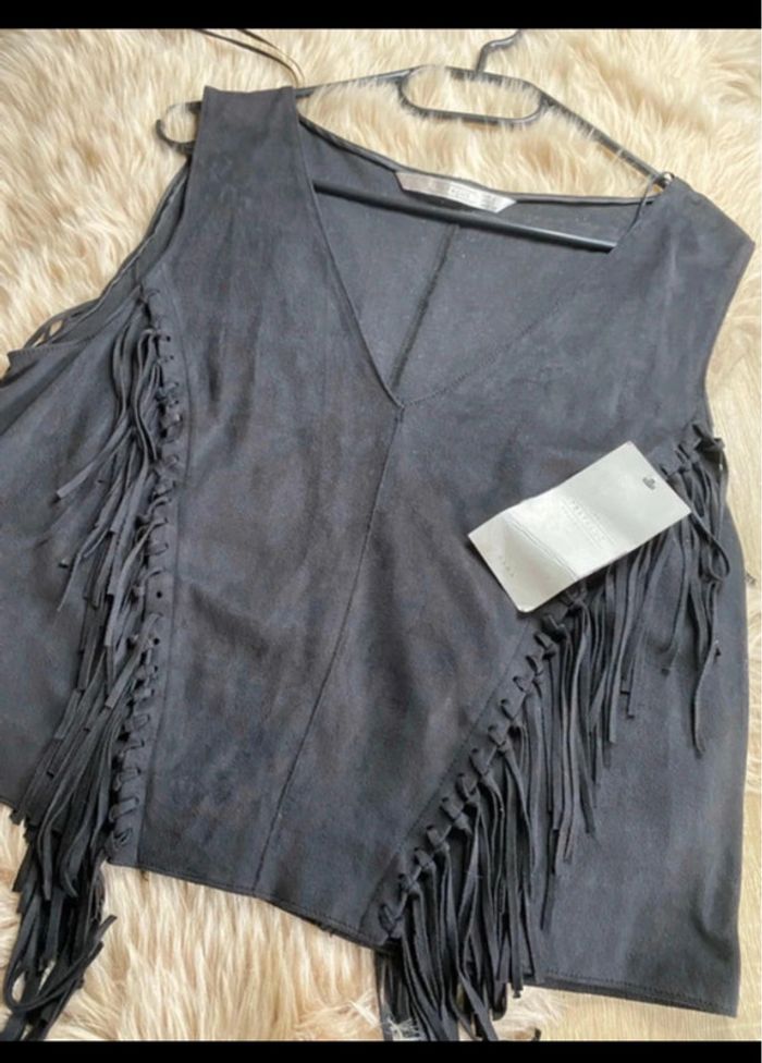 Haut noir en velours avec franges Zara Taille L / 40 Neuf avec étiquette