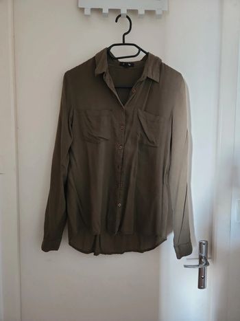 Chemise verte kaki