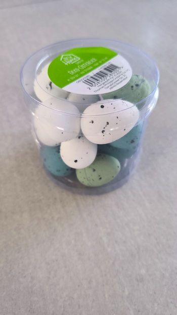 Pâques petits oeufs 