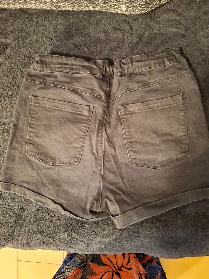 Short - photo numéro 2