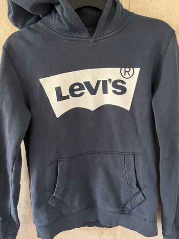 Sweat Levis 8 ans