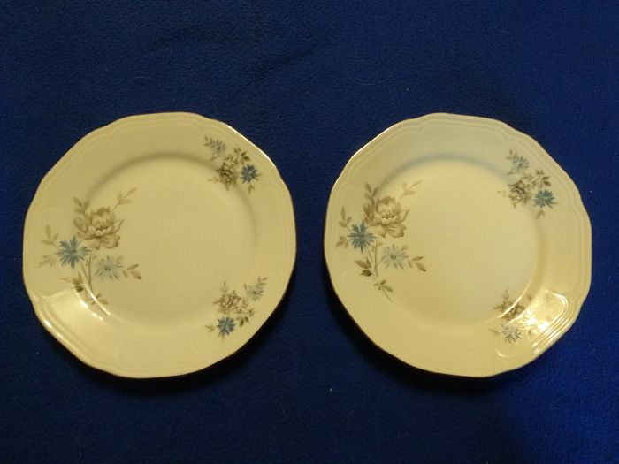 2 assiettes à dessert Porcelaine de Bavière