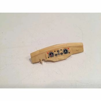 Tableau de bord pièce détachée miniature Jaguar XK 120 1948 1/24 Burago #A20