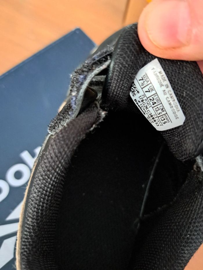 Baskets Reebok 24 - photo numéro 2