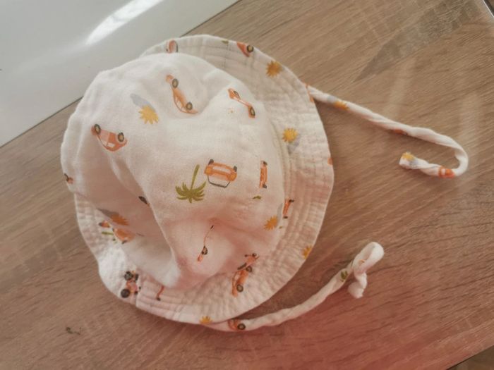 Chapeau bébé - photo numéro 3