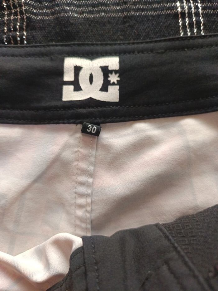 Short homme DC shoes taille 40 - photo numéro 5