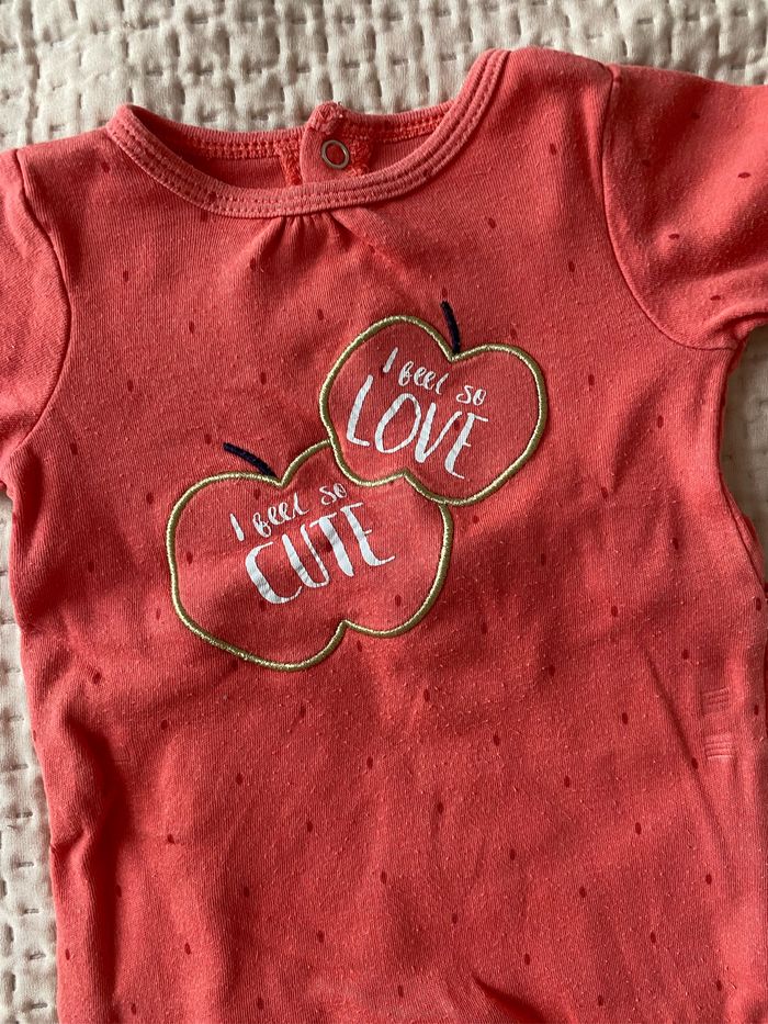 Pyjama 1mois - photo numéro 2