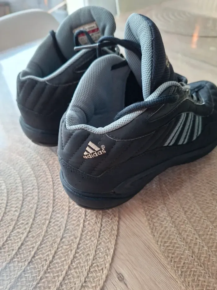 Adidas montantes noires/grises – Taille 38 - photo numéro 5