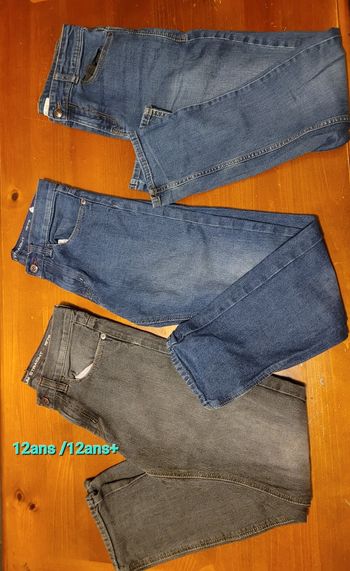 3 jeans taille 12 ans et 12ans +
