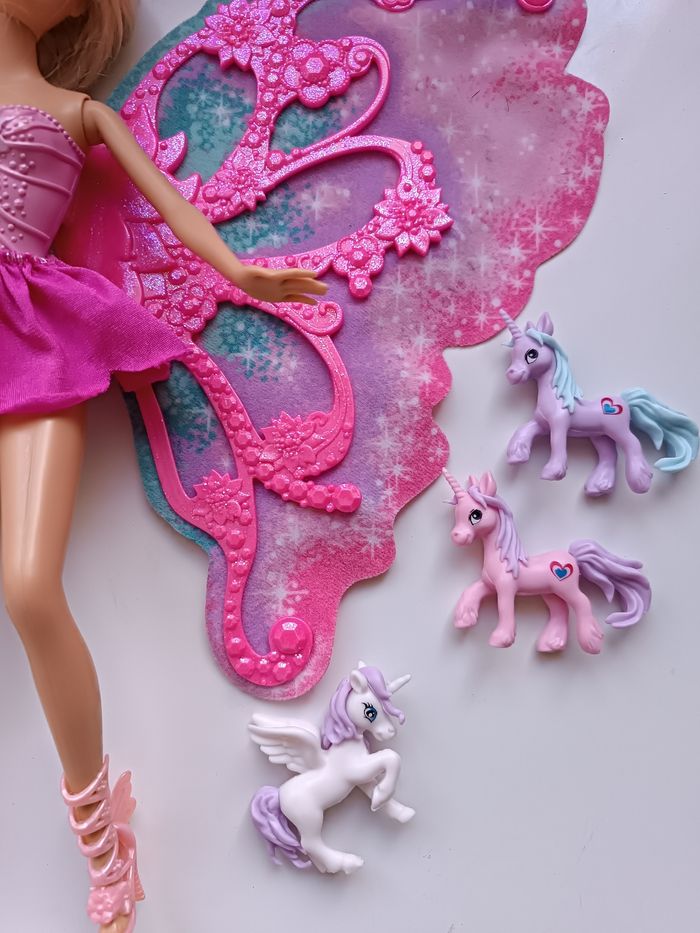 Barbie papillon - photo numéro 2