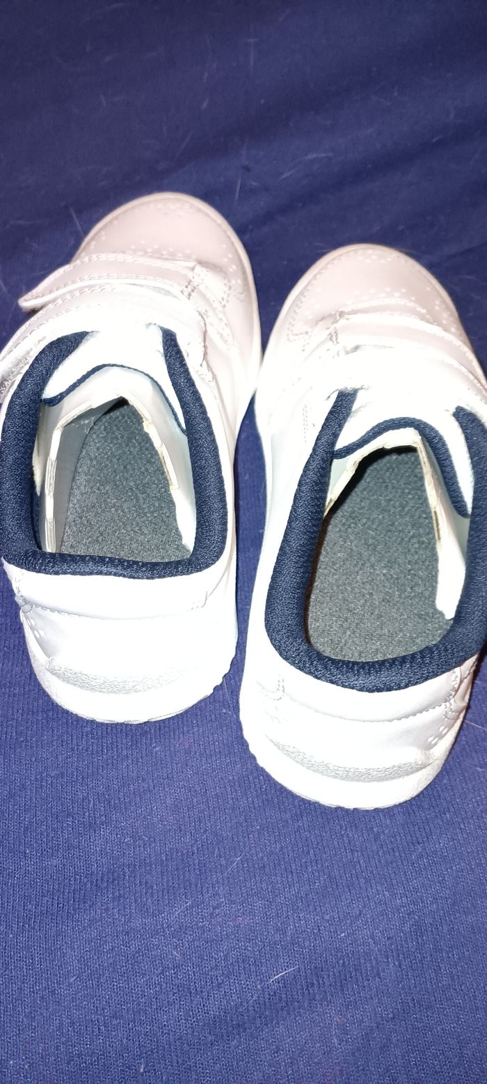 Basket neuve t.29 - photo numéro 2