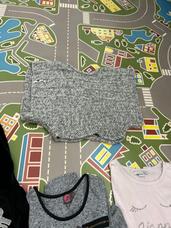 Lot de 12 vêtements en 10 ans - photo numéro 3
