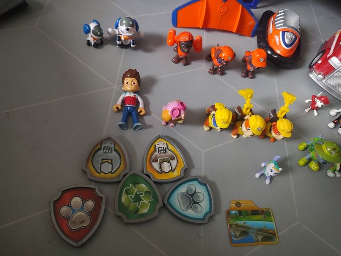 🐶 GROS LOT Pat' Patrouille – figurines + véhicules + accessoires 🚓🚒 - photo numéro 2