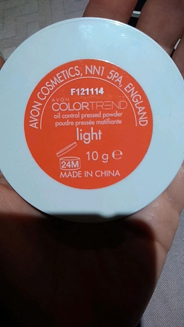 Poudre pour le teint trend Avon neuve - photo numéro 2