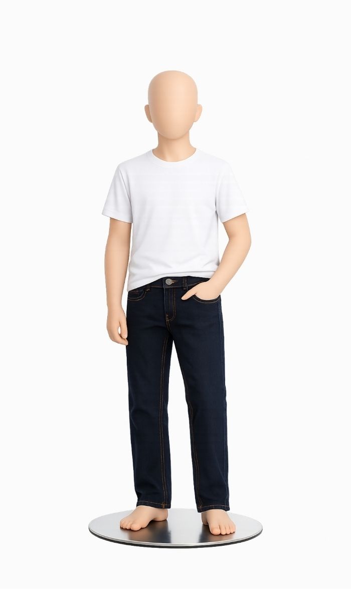 Magnifique jeans garçon 8 ans Neuf - photo numéro 1
