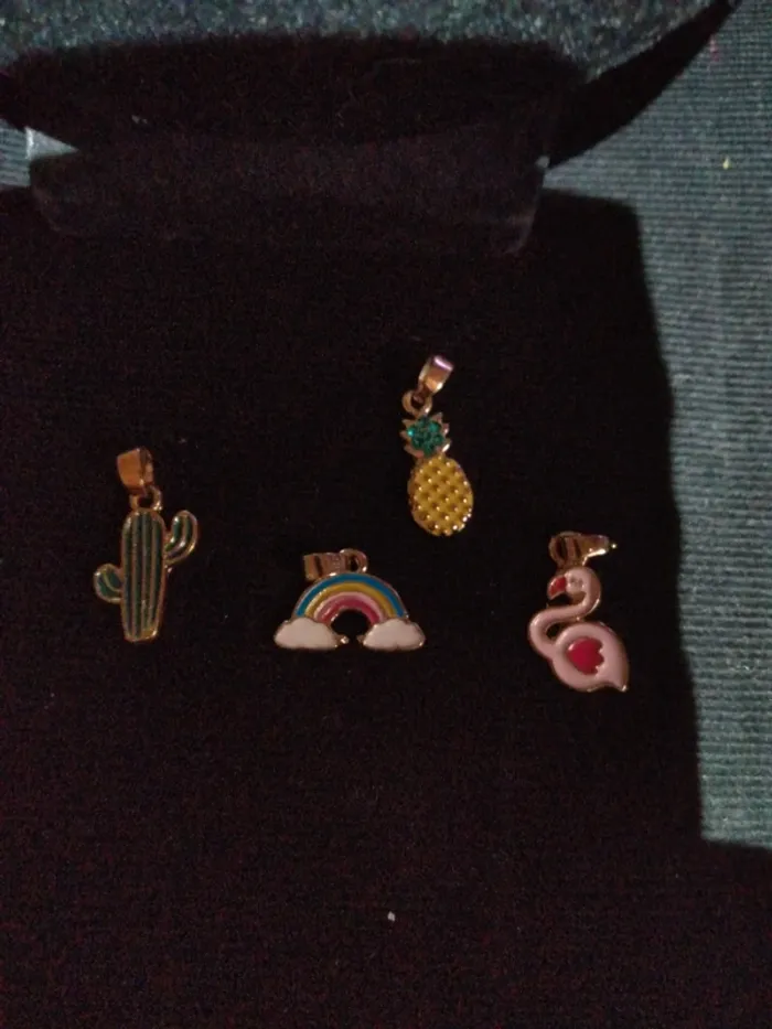 Chaine plus pendatifs - photo numéro 2