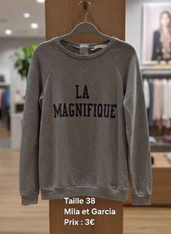 Sweat léger taille 38 mila et grace