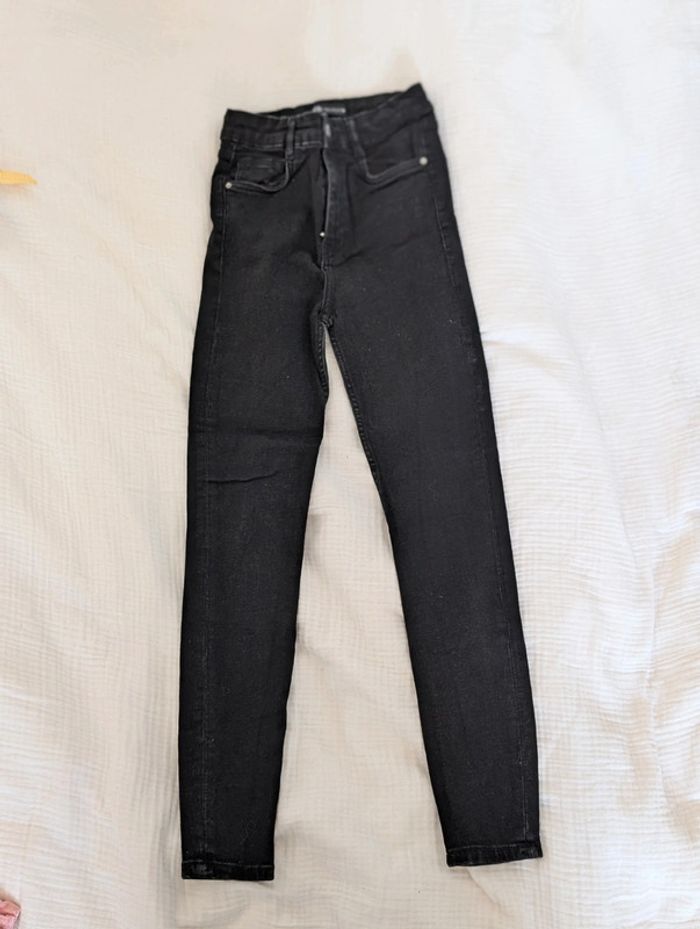 Jean noir Zara taille haute slim stretch