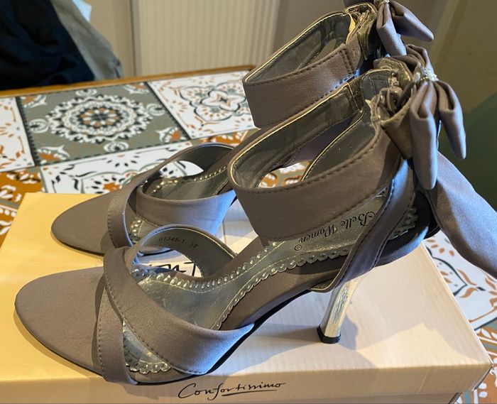 Chaussures femme - photo numéro 2