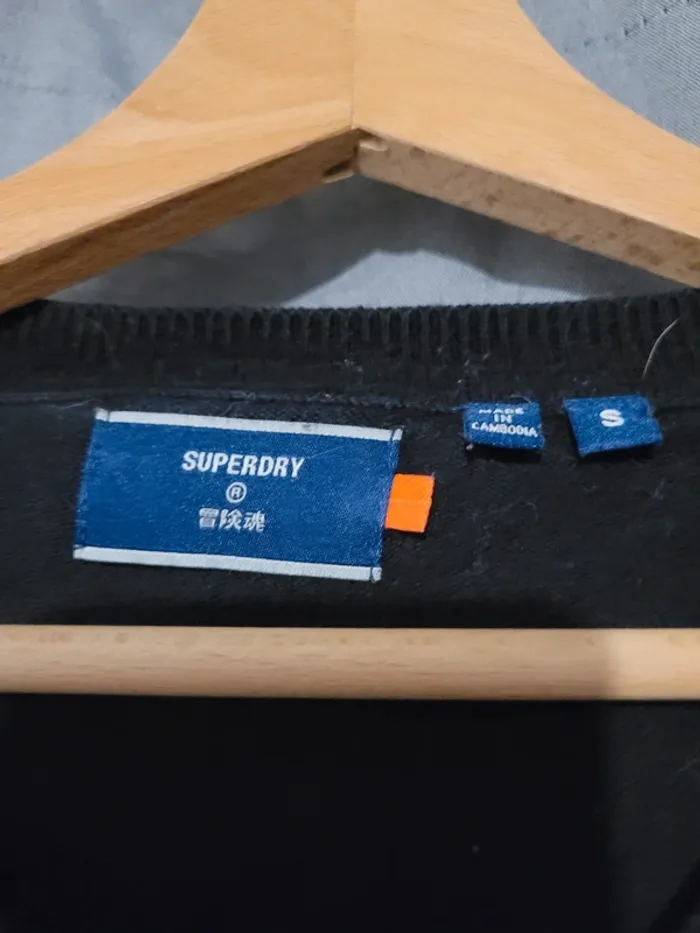 Pull superdry - photo numéro 4