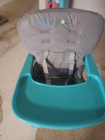 Chaise haute neuvechaid