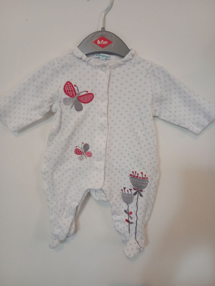 Pyjama un mois