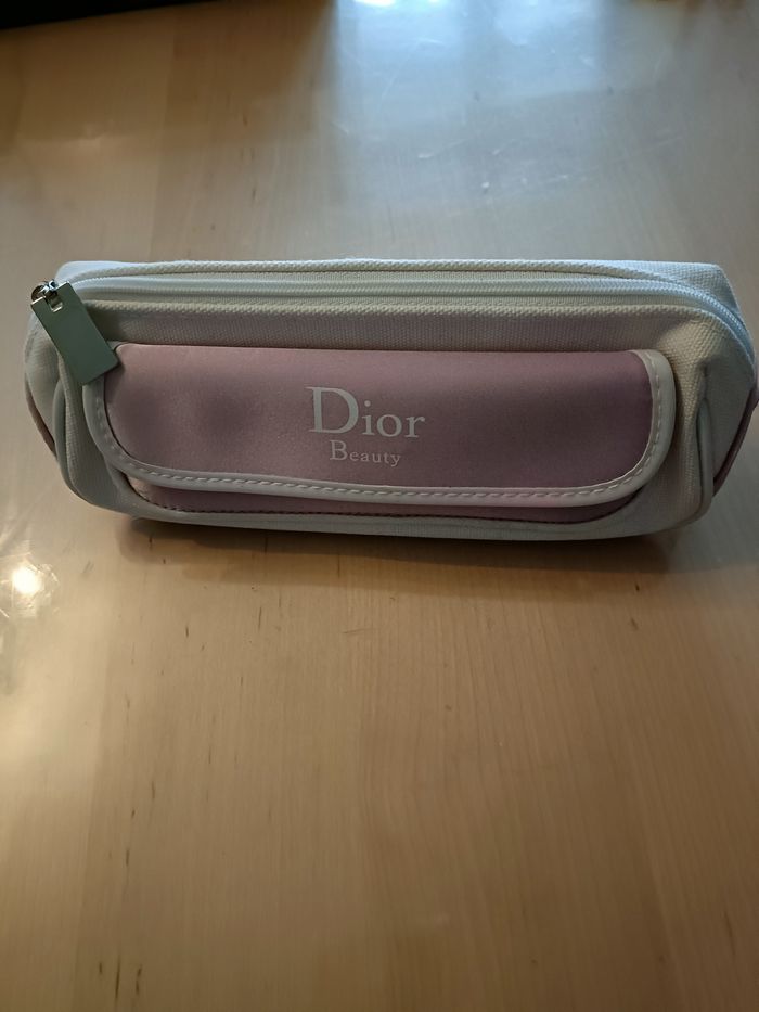 LOT DE 4 POCHETTES DIOR PARFUMS - photo numéro 7