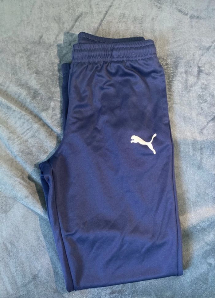 Pantalon puma bleus foncé