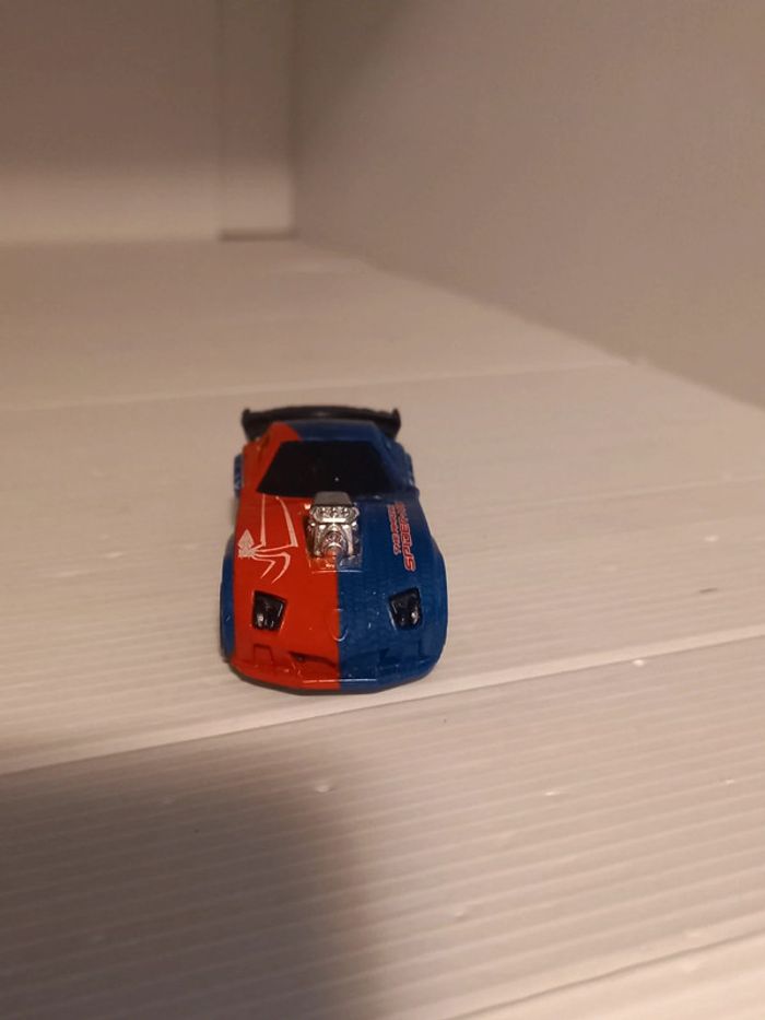 Majorette spiderman 2012 - photo numéro 2