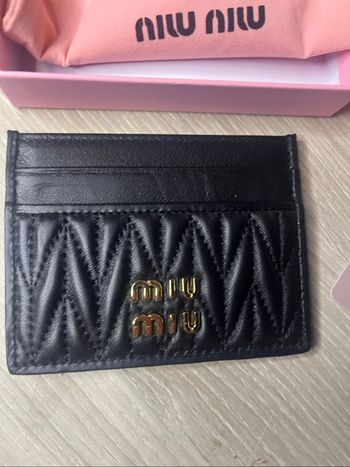 Porte carte miu miu noir neuf