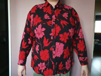 Chemise noir rouge rose