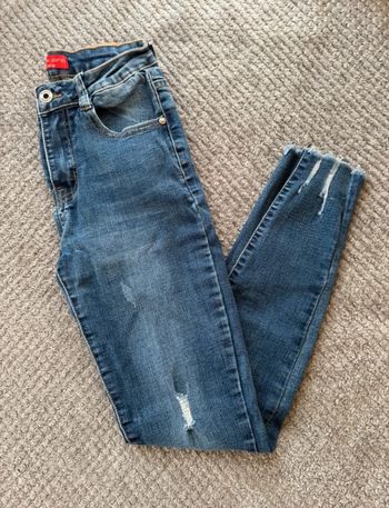 Jean slim bleu taille haute (36)