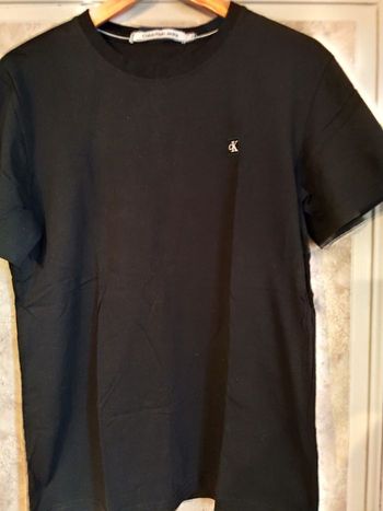 Tea shirt