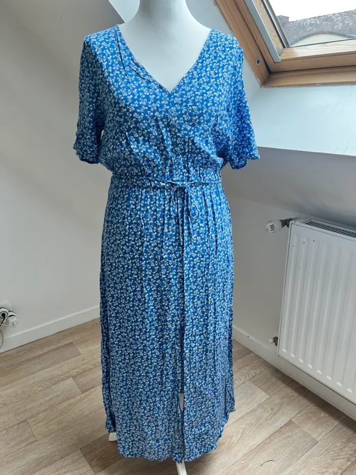 Robe fleurie bleu