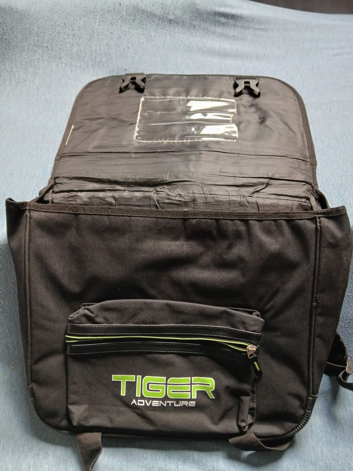 Cartable en tbe - photo numéro 2