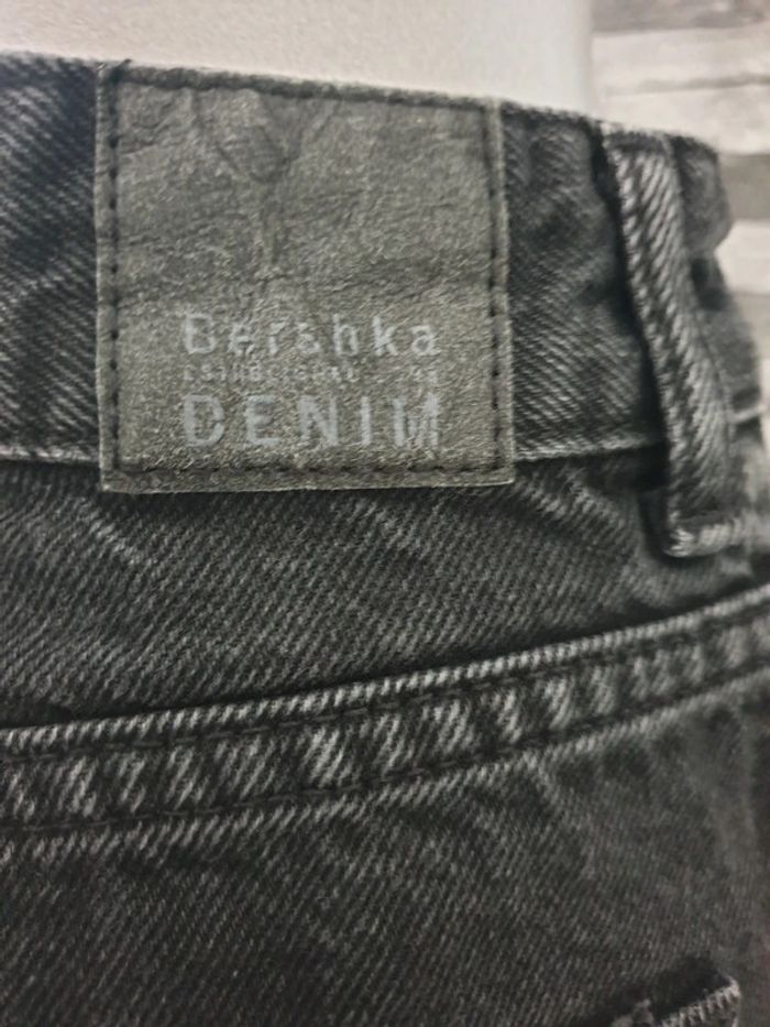 Short noir Bershka T36 - photo numéro 3