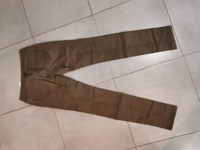 Pantalon Camaïeu - Taille 36 - photo numéro 3