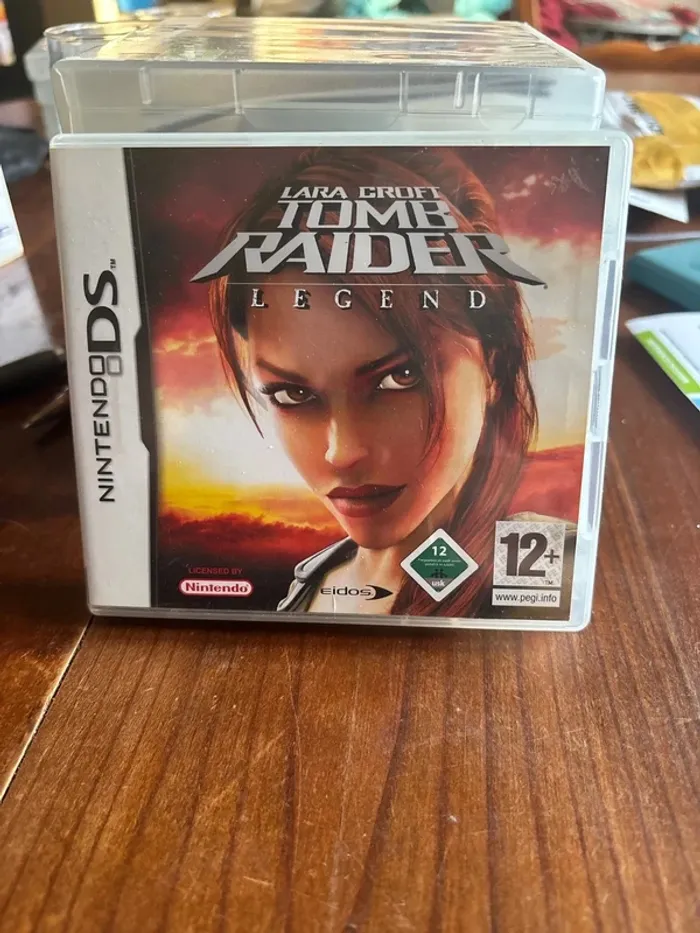 Lara croft tomb raider legend pegi 12