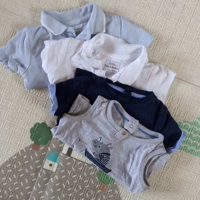 Lot polos , tee-shirt et débardeur  , 6 mois