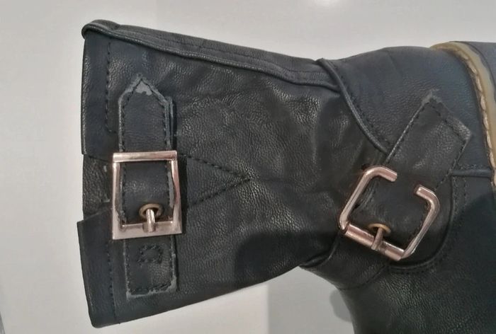 Bottes T 24 abîmé 👧🏻 - photo numéro 6