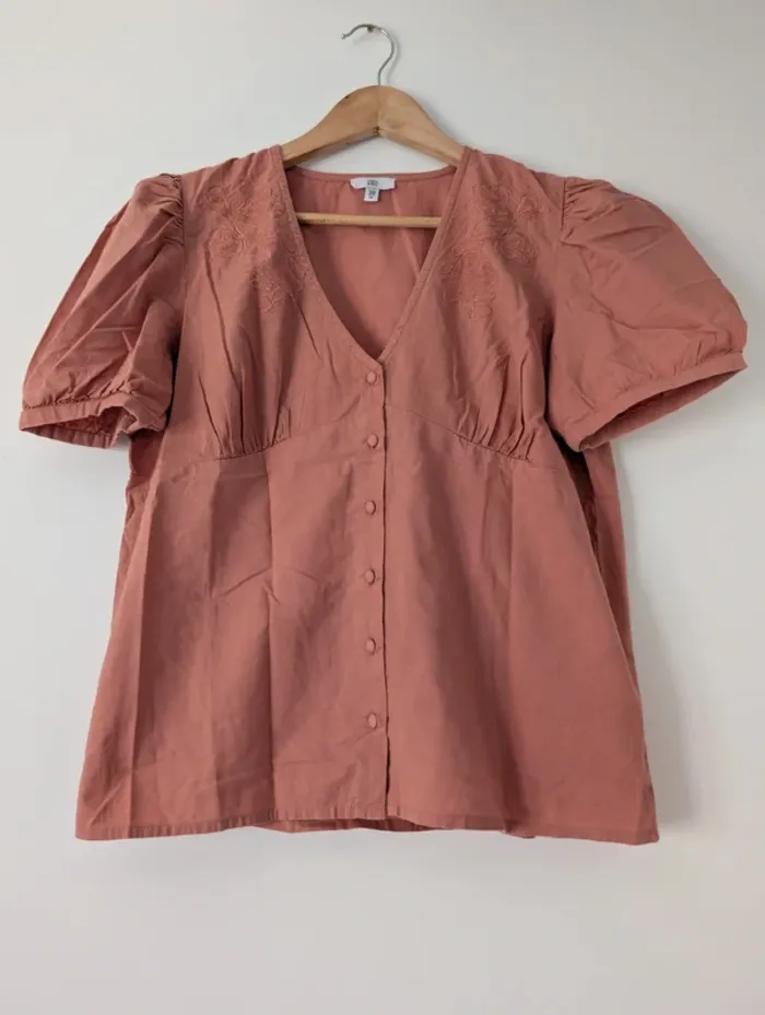 Blouse coton manches courtes vieux rose manches ballon broderie moderne minimaliste Taille 38 - photo numéro 5